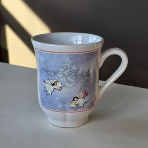 Hallmark Gourmet Gifts “Spoonful of Stars” coffee mug by Houston Harvest-Holiday